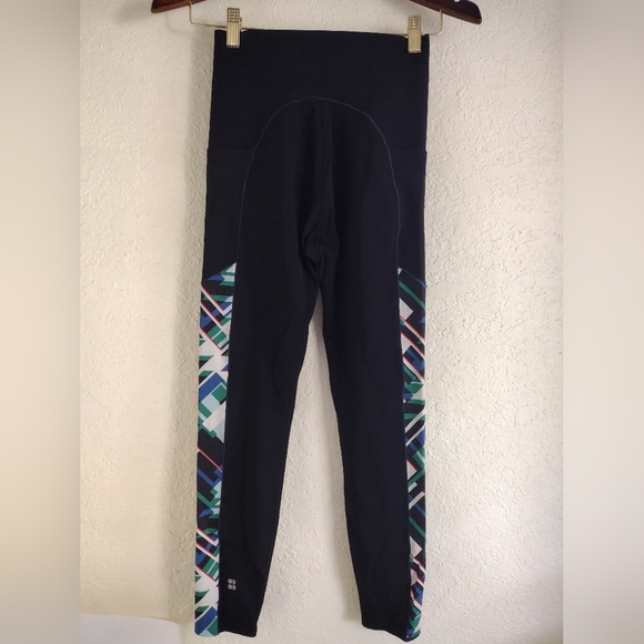 Sweaty Betty Power 7/8 Workout Leggings - Picture 6 of 7